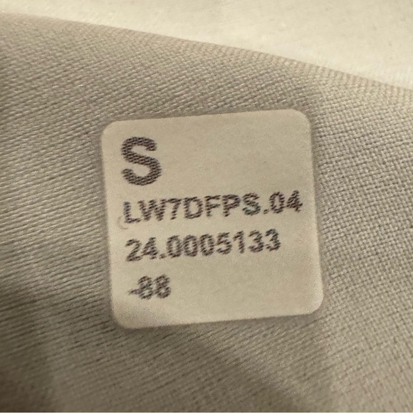 Lululemon Inner Glow High-Rise Short 3" Heathered Core Ultra Light Grey 6810 - Picture 9 of 10